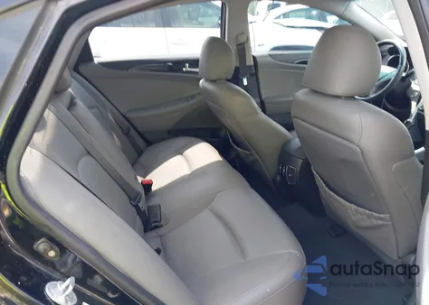 2011 Hyundai Sonata Limited z USA, uszkodzony, nr VIN 5NPEC4AC2BH031916